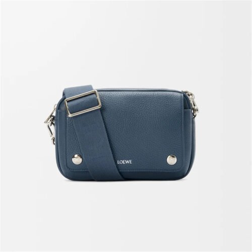 Small Pebble messenger bag in supple grained calfskin