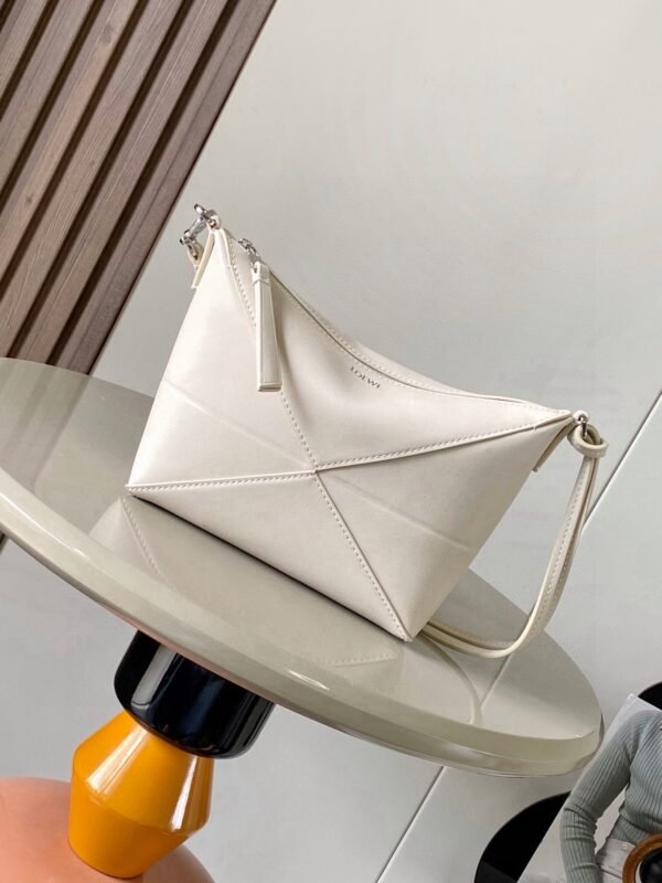 C510PT1X01 (2) Puzzle Fold pouch in shiny nappa calfskin