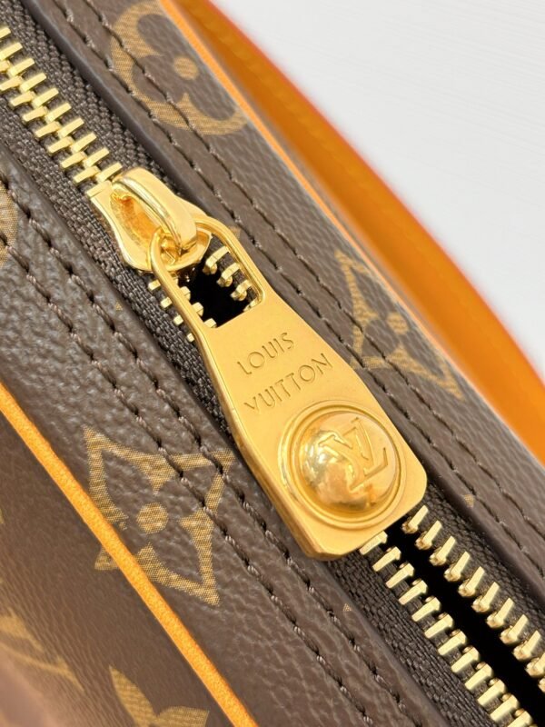 LOUIS VUITTON Nil M14016