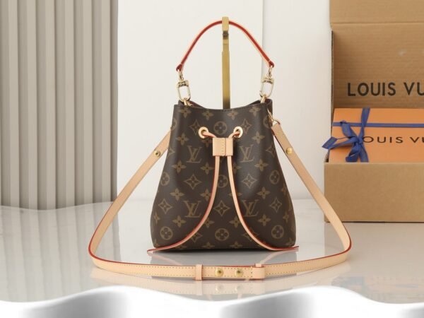 LOUIS VUITTON NéoNoé BB M46581