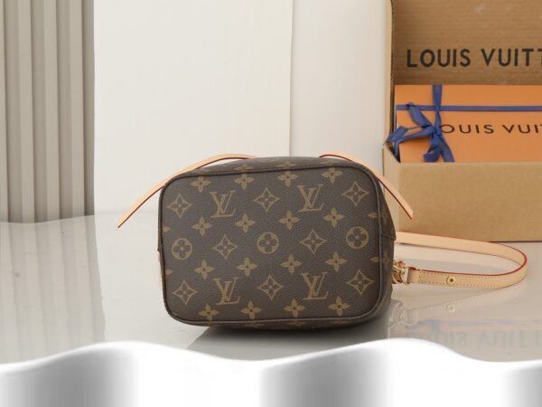 LOUIS VUITTON NéoNoé BB M46581