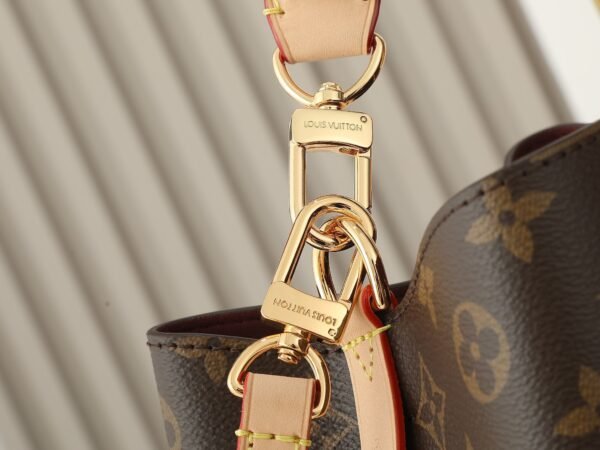 LOUIS VUITTON NéoNoé BB M46581