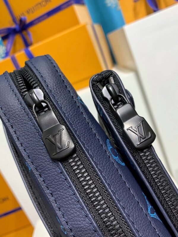 M46604 (6) LOUIS VUITTON Trio Messenger M46604