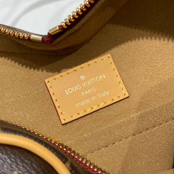 Louis Vuitton Game On Coeur M57456