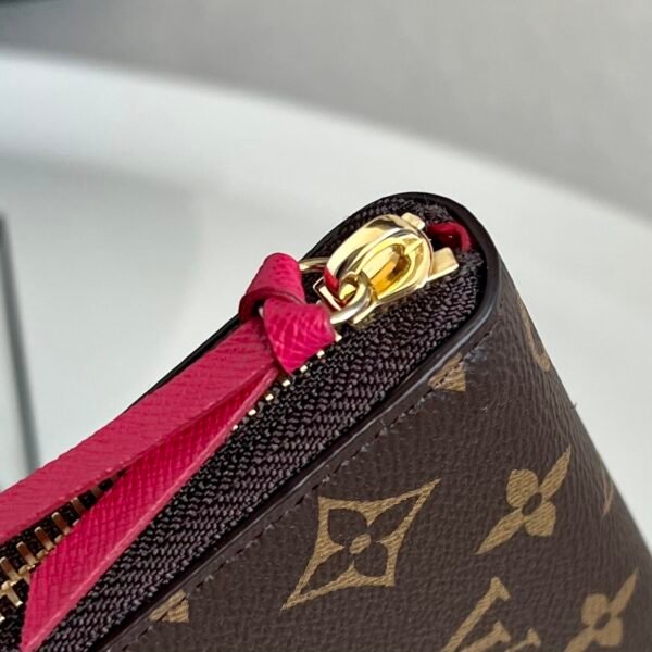 M60742 (6) Clémence Wallet