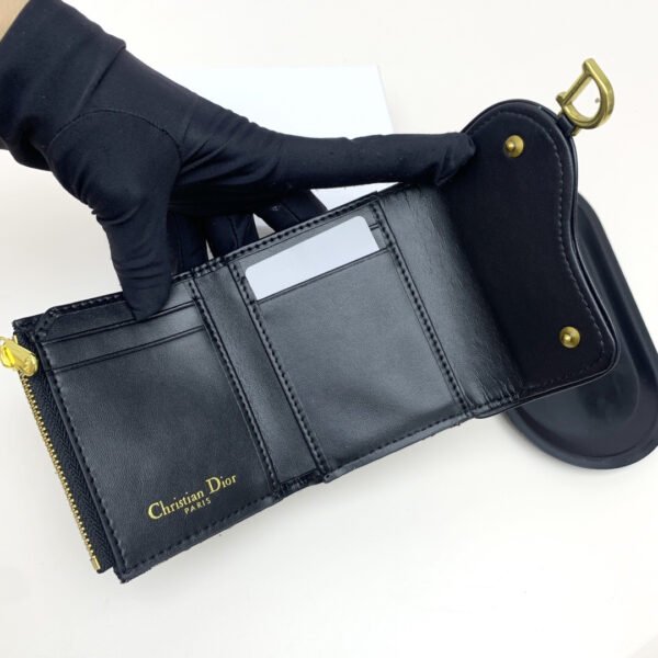 S5652CNKO_M928 (7) Dior Saddle Lotus Wallet