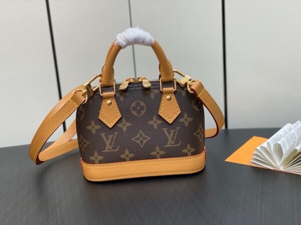 LOUIS VUITTON Nano Alma