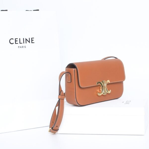 CELINE SHOULDER BAG CLAUDE IN SHINY CALFSKIN - BROWN