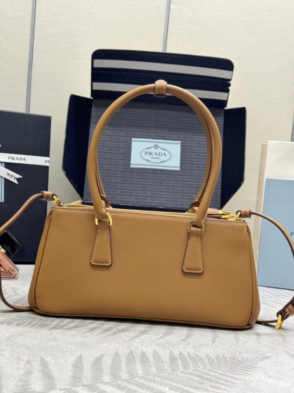 1BA457_2CYS brown (5) Medium Prada Galleria leather bag