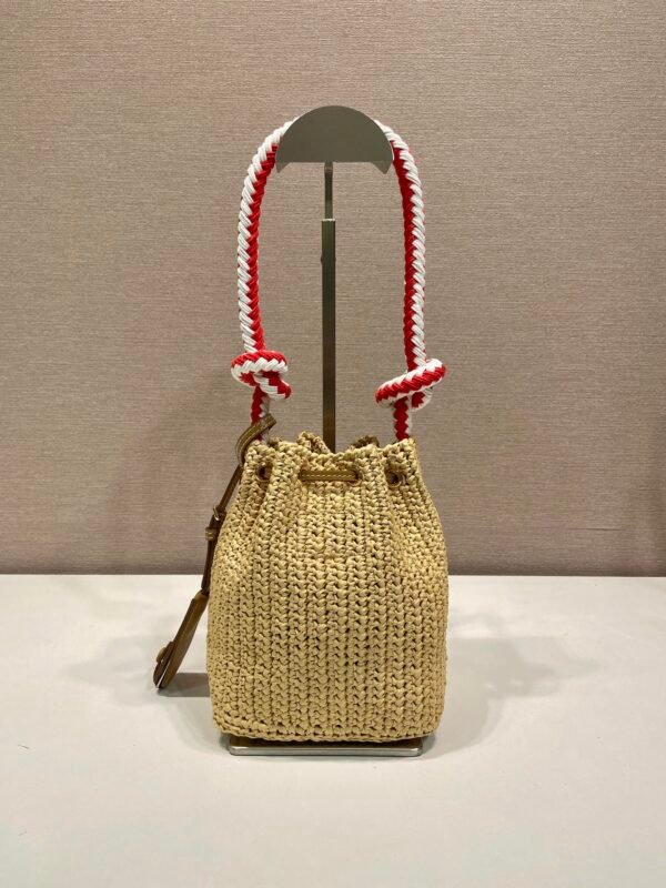 Crochet mini bucket bag