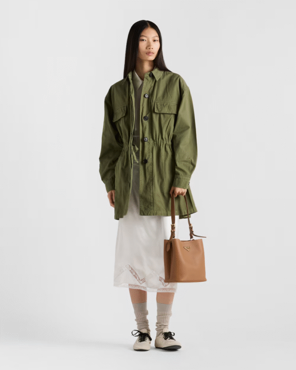 1BE080_2CYS (2) Medium leather bag