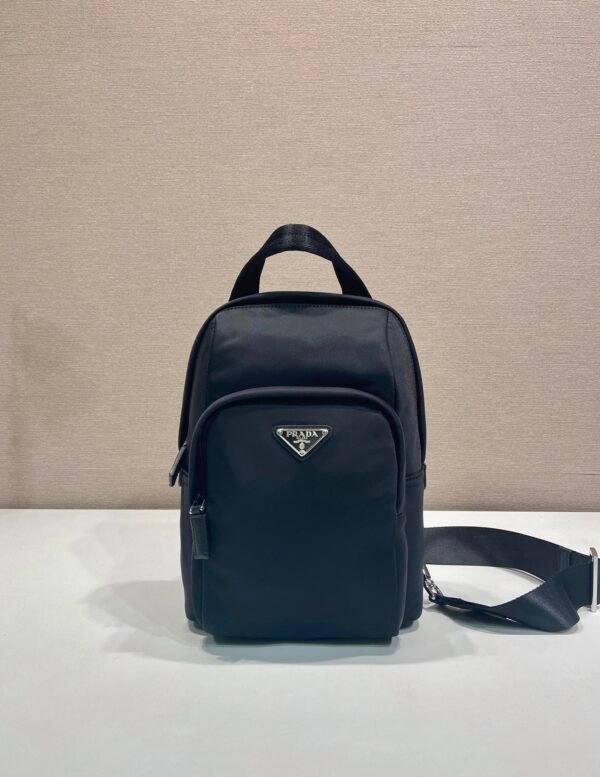 2VZ116_2DMG (3) Re-Nylon and Saffiano leather backpack