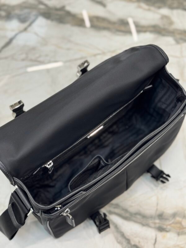 5CC027EDBD87F7301CACB93CAC55D1E3 Re-Nylon and Saffiano leather shoulder bag