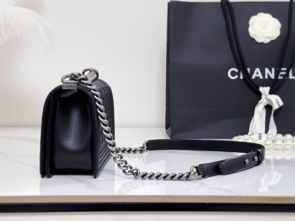 A67086 (6) BOY CHANEL handbag