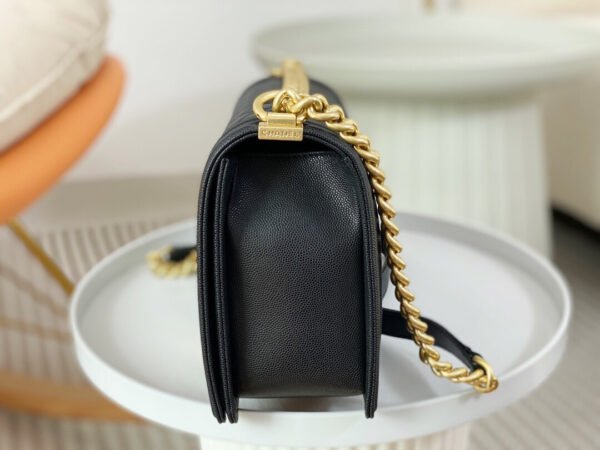 BOY CHANEL LARGE Grained Tote