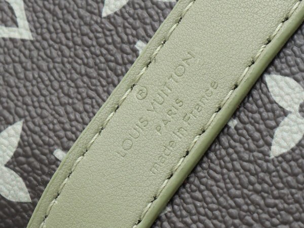 M11591 (5) LOUIS VUITTON Keepall Bandoulière 25 M11591