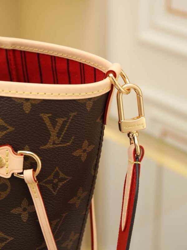LOUIS VUITTON Neverfull Bandoulière Inside Out MM