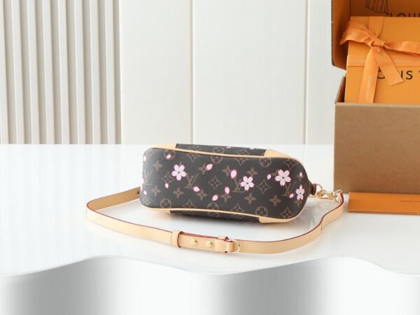 LOUIS VUITTON LV x TM Boulogne PM M13265