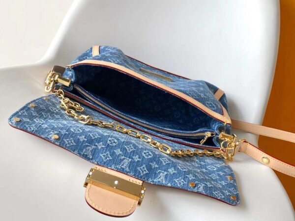 LOUIS VUITTON Dauphine Soft GM M13319