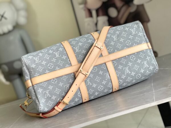 M13748 (4) LOUIS VUITTON Keepall Bandoulière 45