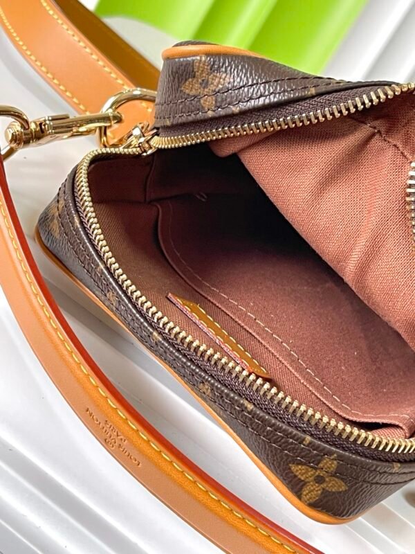 LOUIS VUITTON Danube M14013