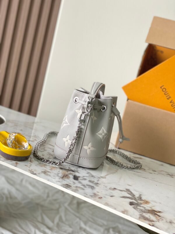 LOUIS VUITTON Nano Noé M14224