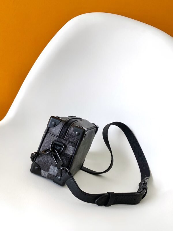 M14922 (3) LOUIS VUITTON Mini Soft Trunk M14922