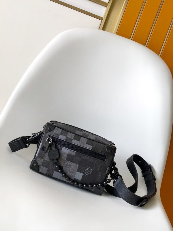 M14922 (5) LOUIS VUITTON Mini Soft Trunk M14922