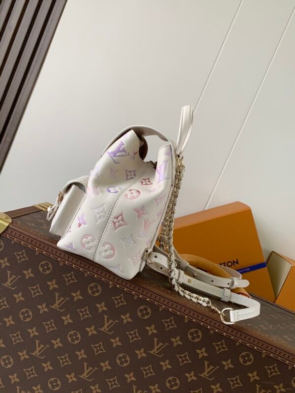 LOUIS VUITTON Backup M15113