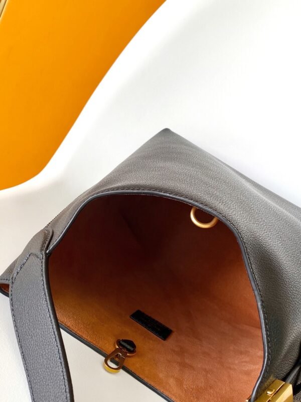 LOUIS VUITTON Low Key Hobo PM