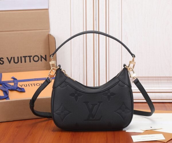 LOUIS VUITTON Bagatelle