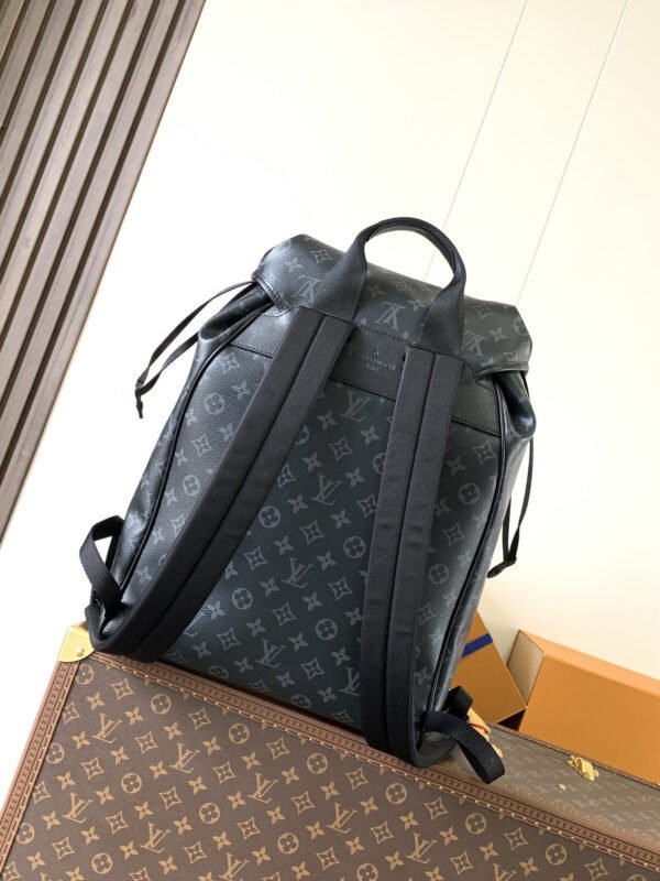 M46683 (7) LOUIS VUITTON Montsouris Backpack M46683