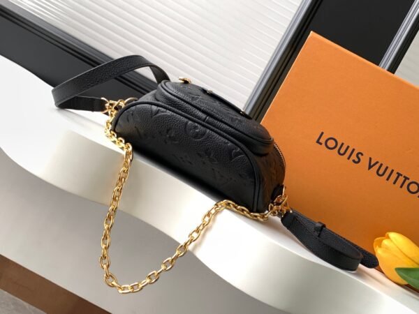 M46917 (6) LOUIS VUITTON Mini Bumbag