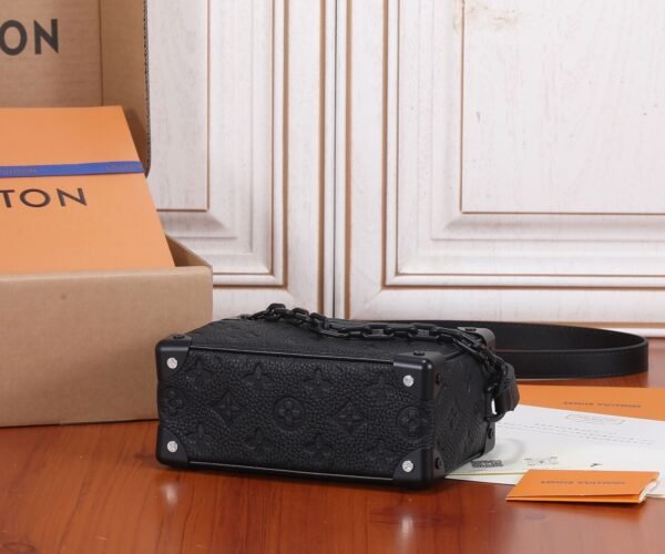 M55702 (1) LOUIS VUITTON Mini Soft Trunk M55702
