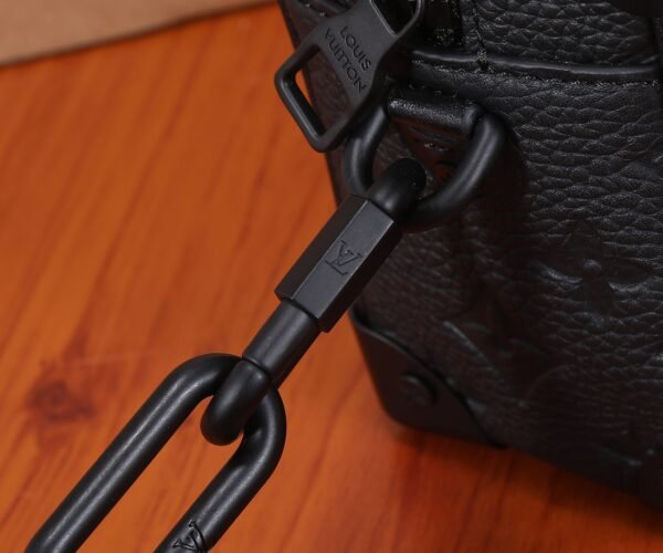 M55702 (4) LOUIS VUITTON Mini Soft Trunk M55702