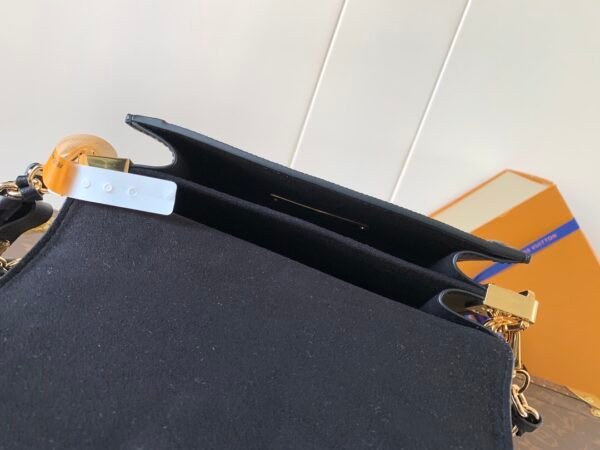 LOUIS VUITTON Mini Dauphine