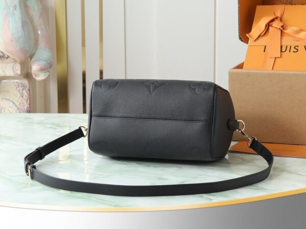 M58951 (1) LOUIS VUITTON Speedy Bandoulière 25