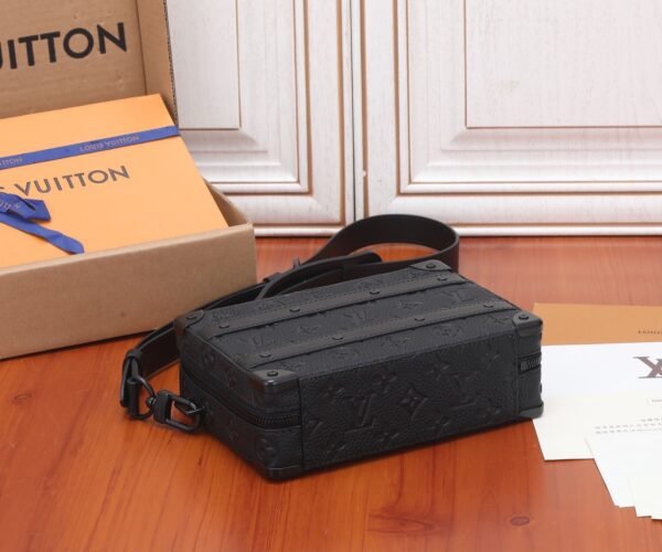 LOUIS VUITTON Handle Soft Trunk M59163