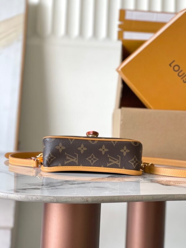 Louis Vuitton Nano Diane