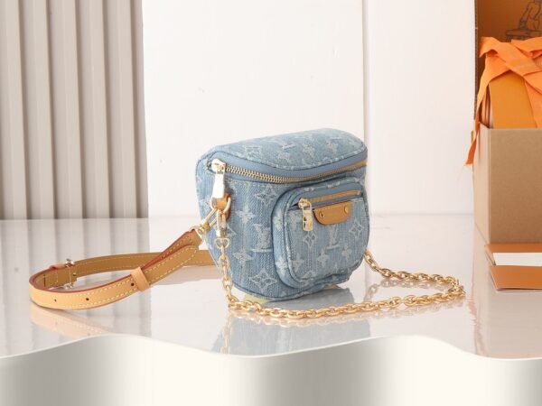 LOUIS VUITTON Mini Bumbag M83353