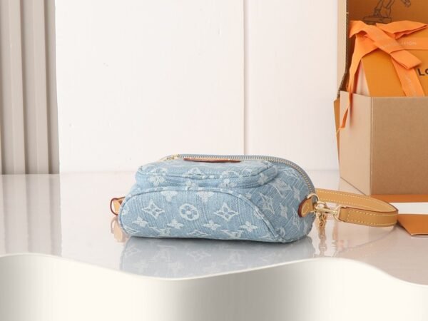 LOUIS VUITTON Mini Bumbag M83353