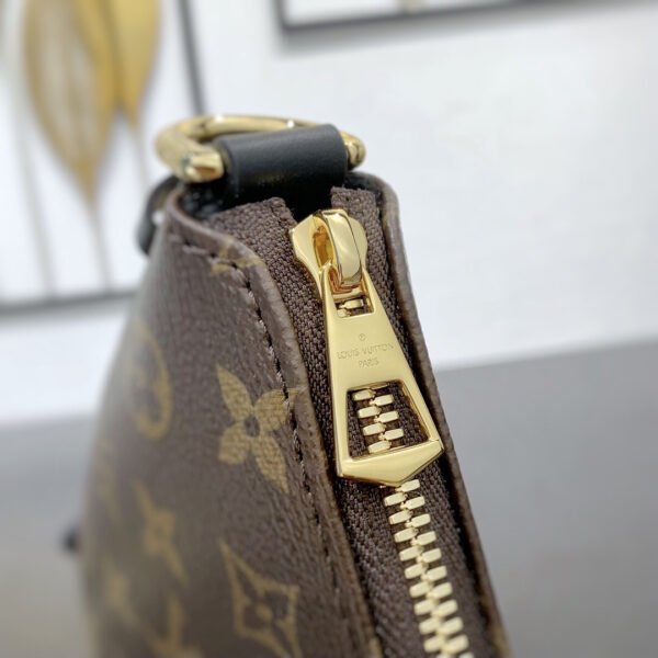LOUIS VUITTON Cookie BB M15056