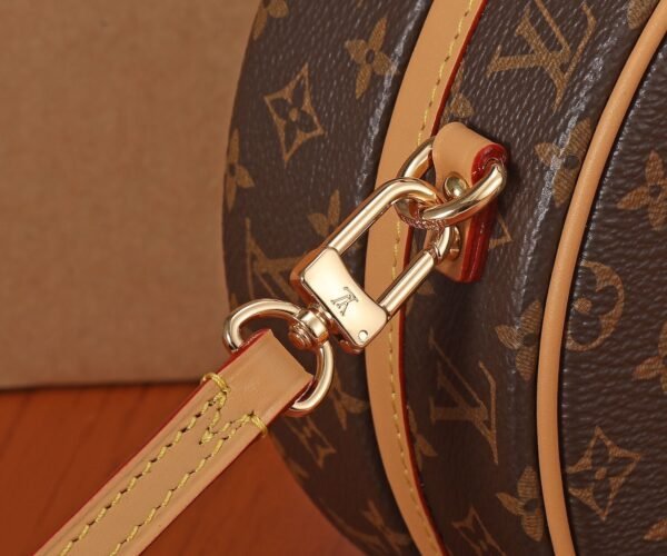 m43514 (1) LOUIS VUITTON Petite Boite Chapeau M43514