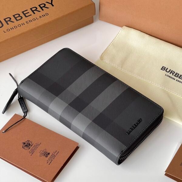 p80702541 (3) Burberry Check zipper wallet charcoal gray p80702541