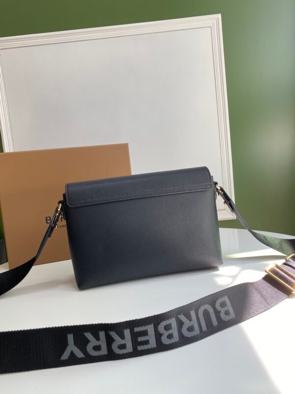 Burberry Note bag black p81106351
