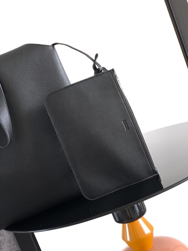 1LLSH276KEC_HOON (1) Dior Privé handbag