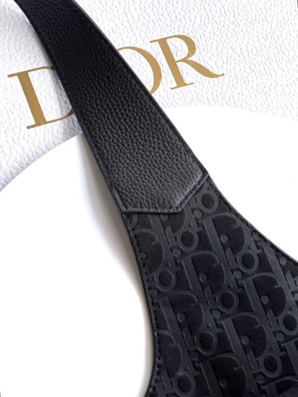 1LLSH276KEC_HOON (3) Dior Privé handbag