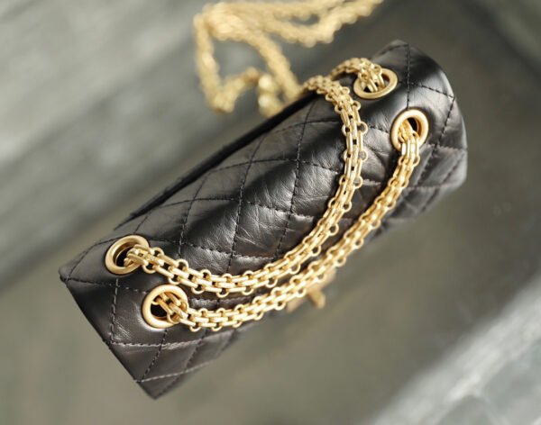 AS0874-Y04634-94305 (2) CHANEL MINI 2.55 HANDBAG