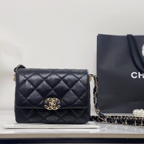 CHANEL 23K 19 CHAIN FLAP BAG VINTAGE CALFSKIN black (1) CHANEL 23K 19 CHAIN FLAP BAG VINTAGE CALFSKIN