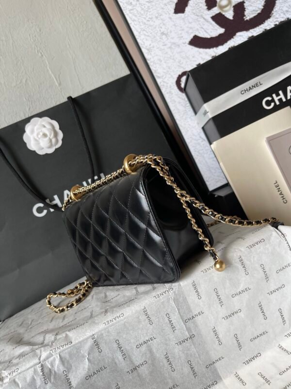 CHANEL 24C Double Gold Bead Handbag 19cm